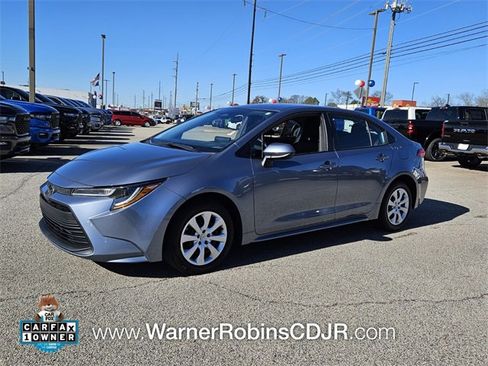 Used 2024 Toyota Corolla LE image 3