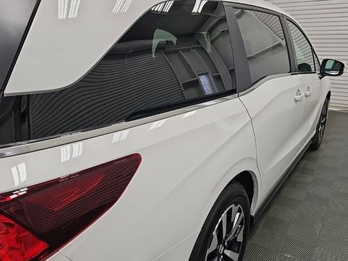 New 2026 Honda Odyssey EX-L image 9