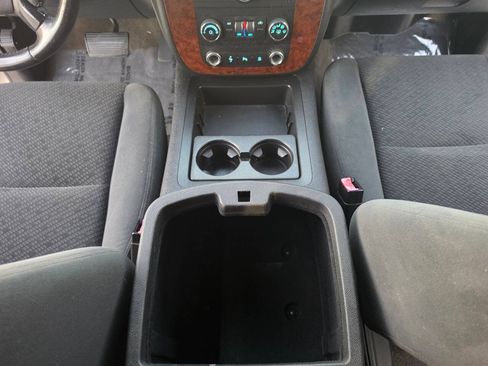 Used 2008 Chevrolet Tahoe LT w/ Convenience Package 1 RWD image 47