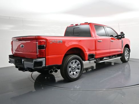 Used 2025 Ford F250 Lariat w/ Chrome Package AWD/4WD image 6