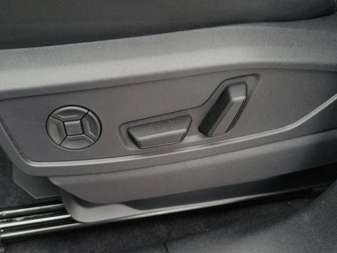 New 2026 Audi Q5 Premium Plus AWD/4WD image 18