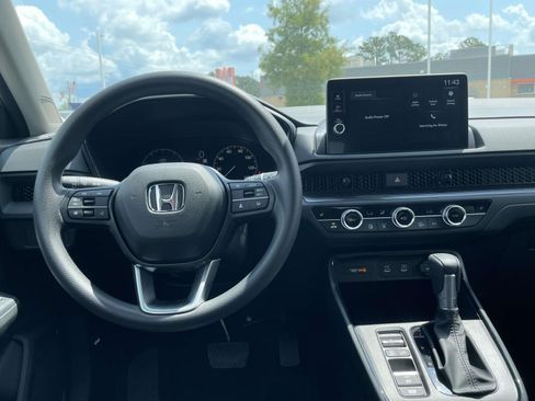 Used 2024 Honda CR-V EX-L image 11