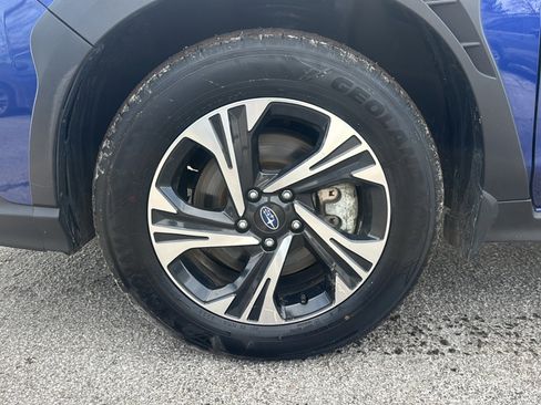 Used 2024 Subaru Crosstrek 2.0i Premium image 38