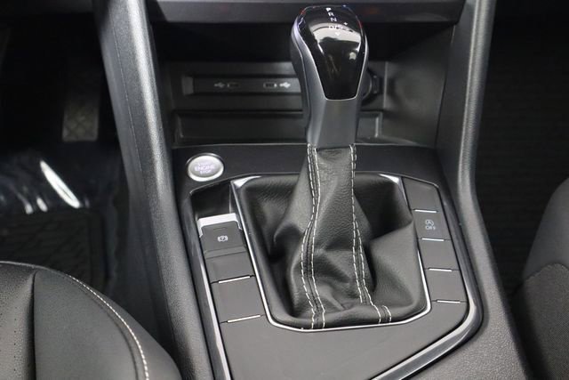 Used 2023 Volkswagen Tiguan SE FWD image 30