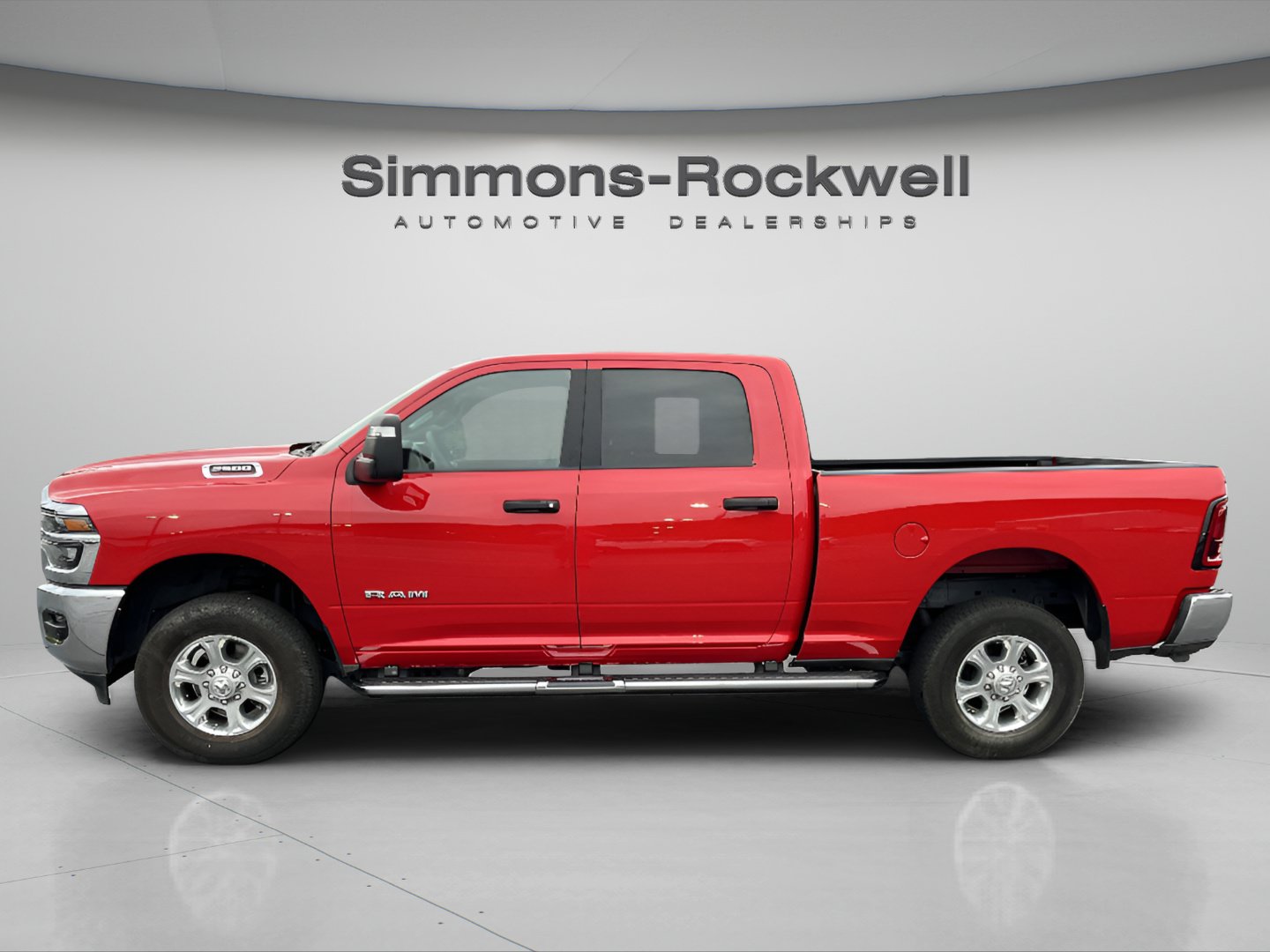 Used 2026 RAM 2500 Big Horn AWD/4WD image 2