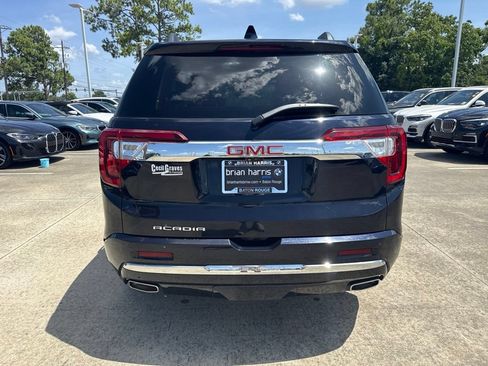 Used 2021 GMC Acadia Denali w/ Denali Technology Package FWD image 4