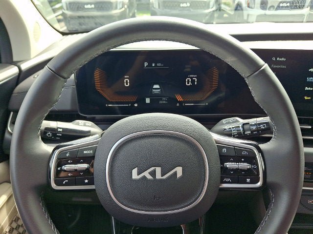 Used 2026 Kia Carnival FWD image 20