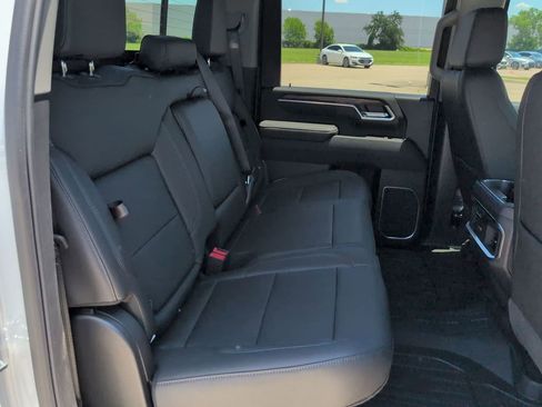 New 2025 GMC Sierra 2500 SLT w/ Texas SLT Premium Package image 28