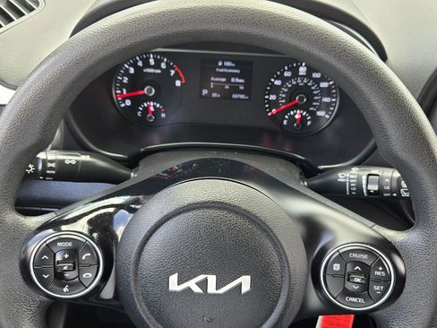 Used 2022 Kia Soul LX w/ Technology Package FWD image 23