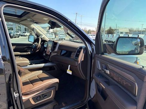 New 2026 RAM 1500 Limited w/ Bed Utility Group image 27