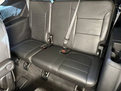 Used 2020 Chevrolet Traverse LT AWD/4WD image 22