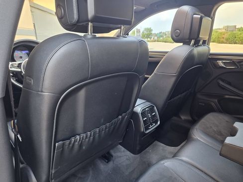 Used 2016 Porsche Macan S AWD/4WD image 19
