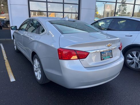Used 2016 Chevrolet Impala LT image 4