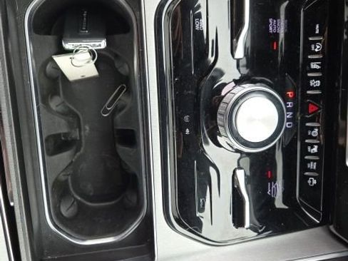 Used 2024 Jeep Wagoneer Series II w/ Convenience Group I image 44