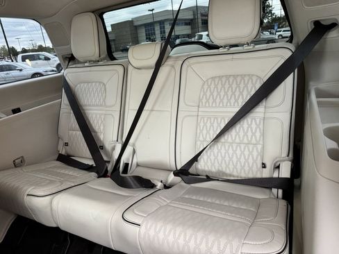 Used 2022 Lincoln Navigator Black Label AWD/4WD image 29
