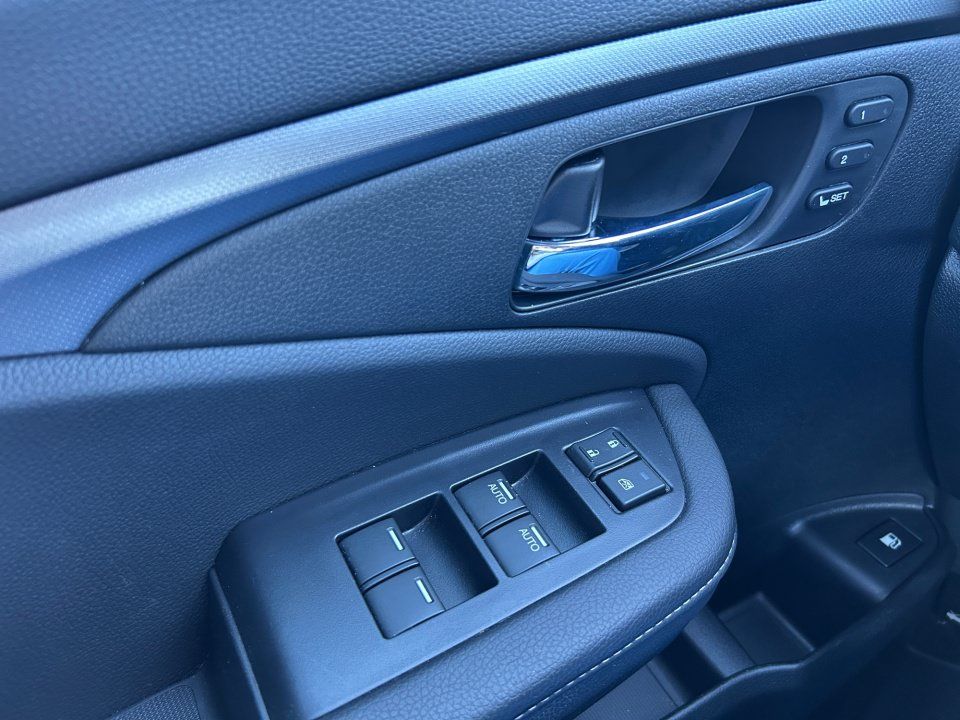 Certified 2026 Honda Ridgeline RTL image 32