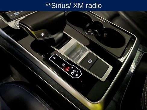 Used 2019 Audi Q8 Premium w/ Convenience Package image 11