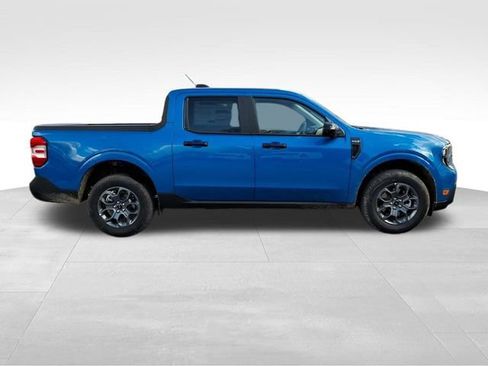 New 2025 Ford Maverick XLT w/ XLT Luxury Package image 11