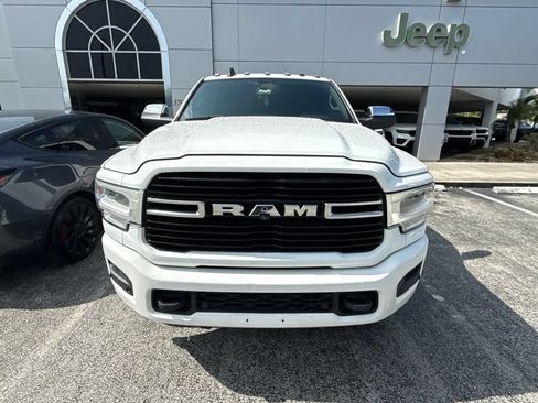 Used 2019 RAM 2500 Laramie AWD/4WD image 2