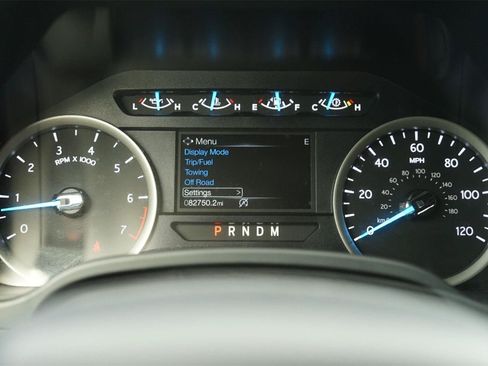 Used 2019 Ford Expedition XLT RWD image 26