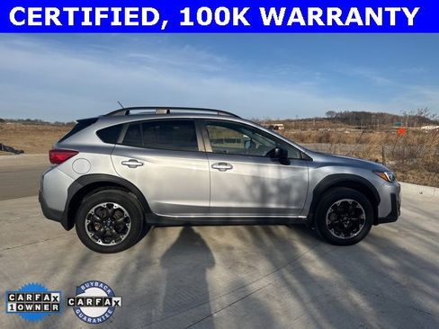 Certified 2022 Subaru Crosstrek 2.0i image 2
