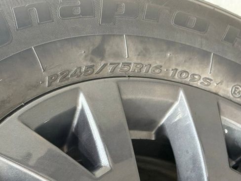 Used 2022 Toyota Tacoma SR5 image 45