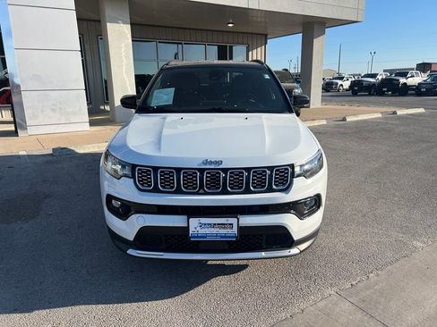 Certified 2025 Jeep Compass Limited AWD/4WD image 7