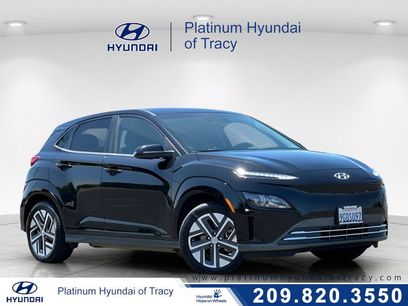 Used 2023 Hyundai Kona SE w/ Cargo Package