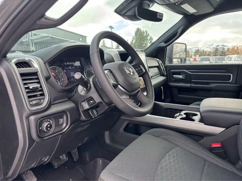 New 2026 RAM 3500 Big Horn AWD/4WD image 16