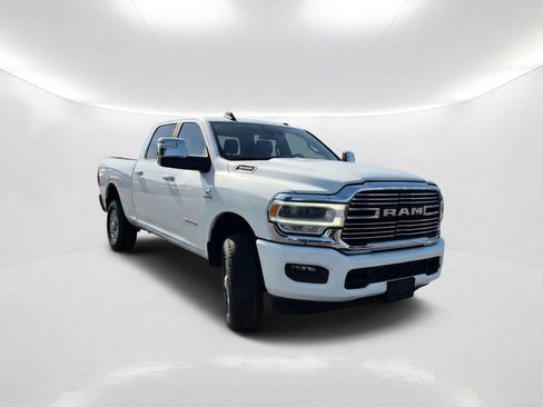 Used 2024 RAM 2500 Laramie w/ Safety Group AWD/4WD image 3