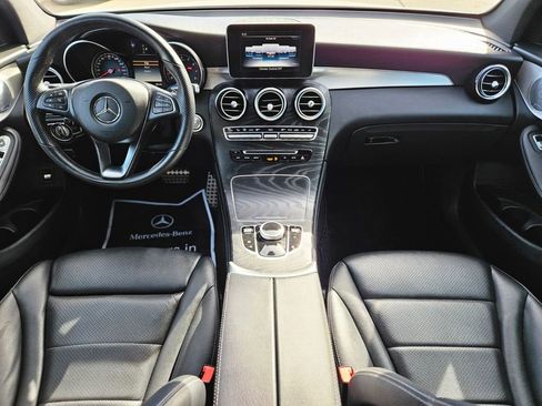 Used 2019 Mercedes-Benz GLC 300 4MATIC image 12
