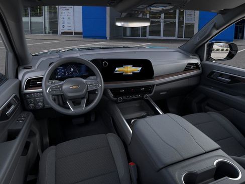 New 2026 Chevrolet Suburban LS w/ LPO, Dark Essentials Package AWD/4WD image 15