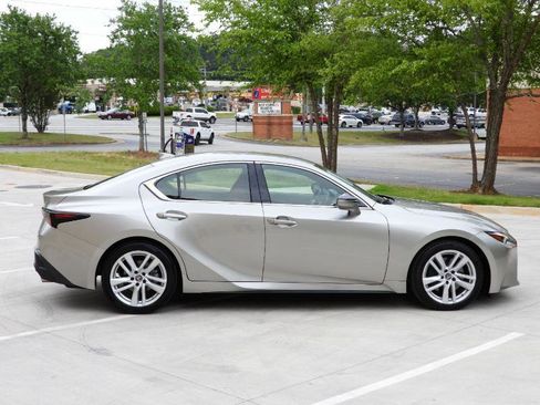 Used 2022 Lexus IS 300 RWD image 30