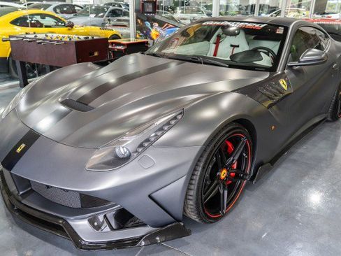Used 2014 Ferrari F12 Berlinetta image 7