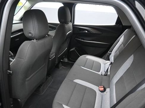 Used 2023 Chevrolet TrailBlazer LT FWD image 27