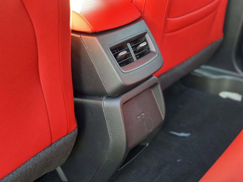 New 2026 Chevrolet Equinox EV RS image 9