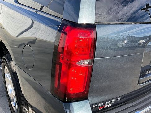 Used 2019 Chevrolet Tahoe Premier w/ Max Trailering Package image 32