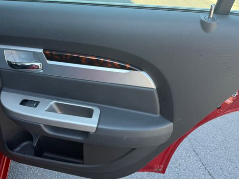 Used 2010 Chrysler Sebring Limited image 20