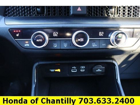 Certified 2023 Honda CR-V EX image 17