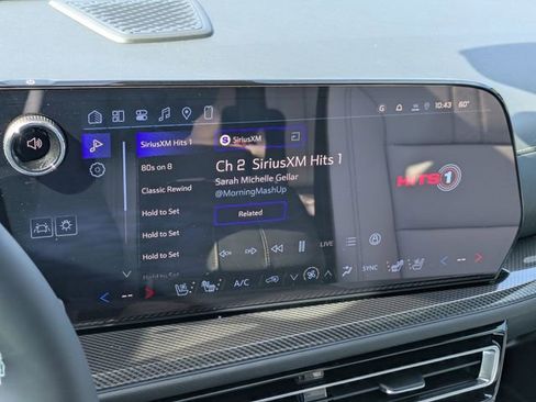 New 2026 Chevrolet Traverse High Country image 18