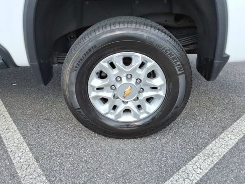 Certified 2025 Chevrolet Silverado 2500 LTZ w/ LTZ Plus Package AWD/4WD image 13