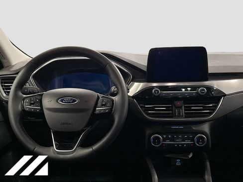 Used 2022 Ford Escape Titanium w/ Class II Trailer Tow Package AWD/4WD image 24