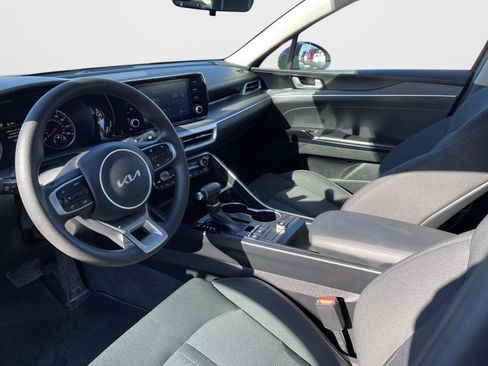 Used 2023 Kia K5 LXS image 4