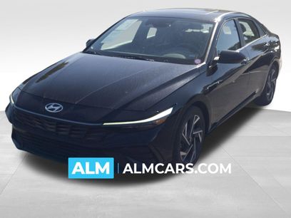 Certified 2025 Hyundai Elantra SEL