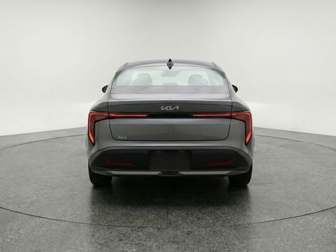 Used 2025 Kia K4 LXS image 7