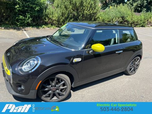 Used 2021 MINI Cooper SE w/ 6.5" Touchscreen Package FWD image 4