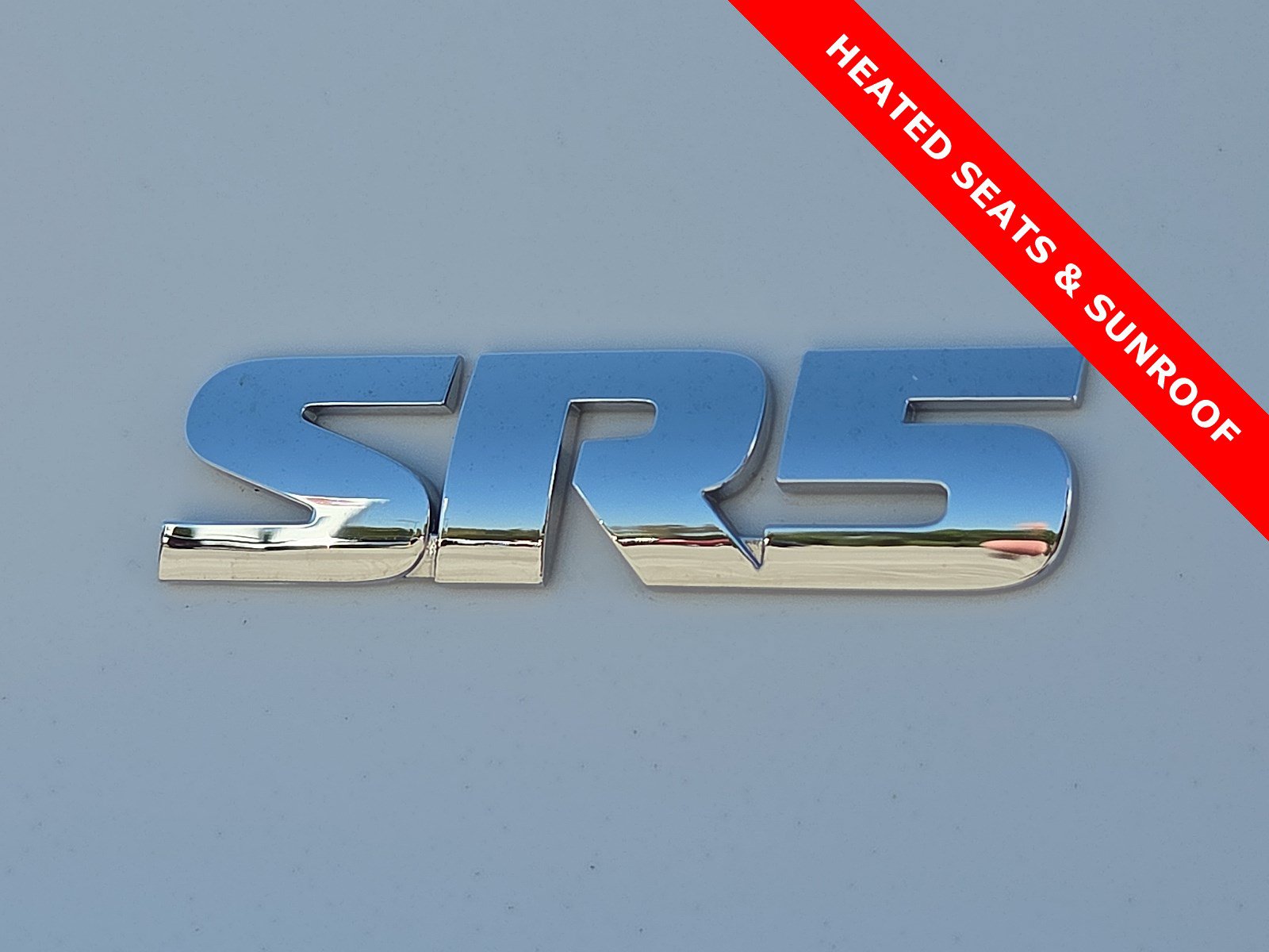 Used 2024 Toyota 4Runner SR5 Premium AWD/4WD image 8