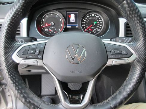 Used 2021 Volkswagen Atlas SE AWD/4WD image 25