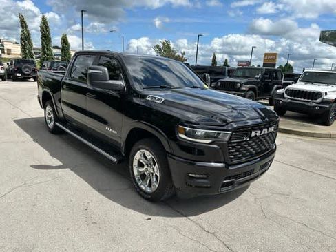 Used 2025 RAM 1500 Big Horn AWD/4WD image 22
