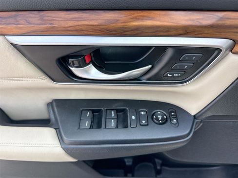 Used 2019 Honda CR-V EX-L image 12